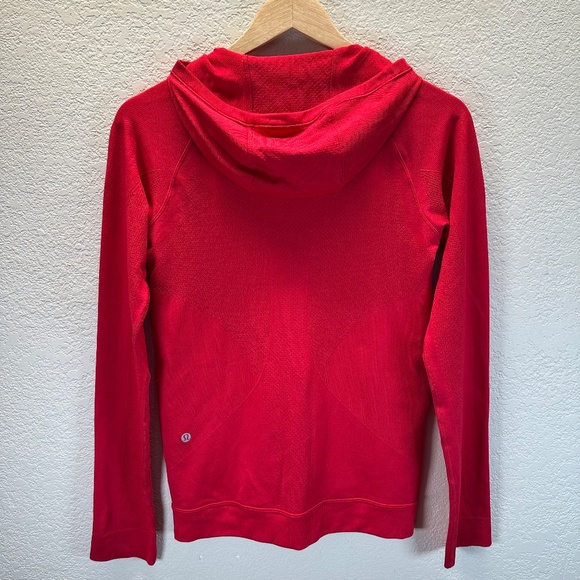 Lululemon Ventilate Hooded Jacket Womens Size 8 Flamenco Red Training Gym Sports - Picture 6 of 16